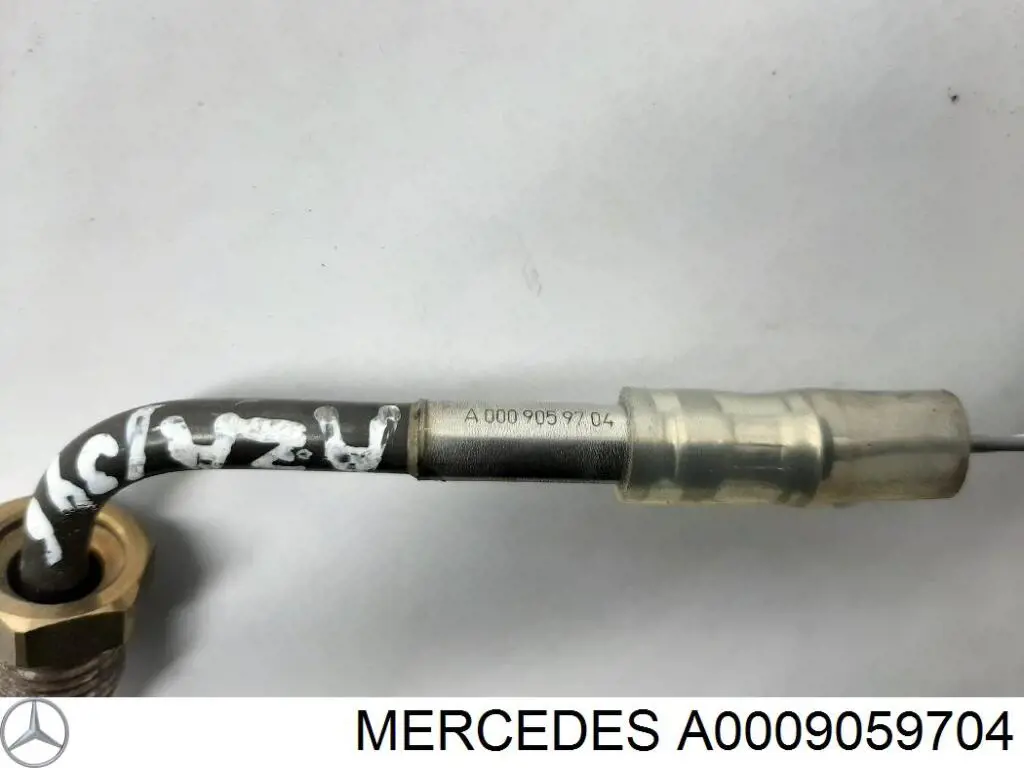 A0009059704 Mercedes Sensor de temperatura de gases de escape antes del filtro de partículas