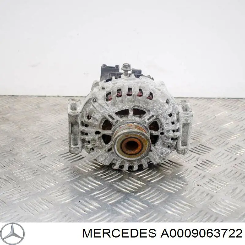 Alternador del motor Mercedes A000906372280 precio, desde 214,90 EUR