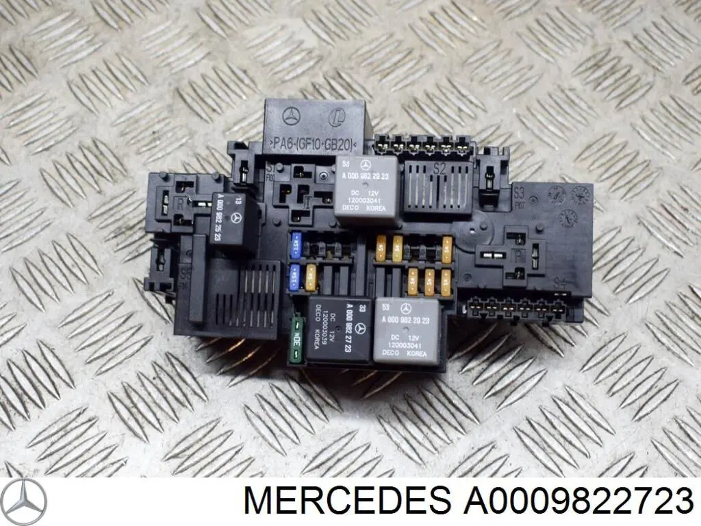 Rele ventilador habitaculo Mercedes 0009828223 precio, desde 13,44 EUR