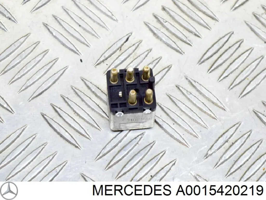 A0015420219 Mercedes relé eléctrico multifuncional