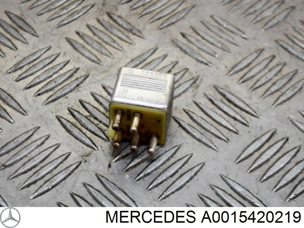 Comprar A0015420219 Mercedes Relé eléctrico multifuncional