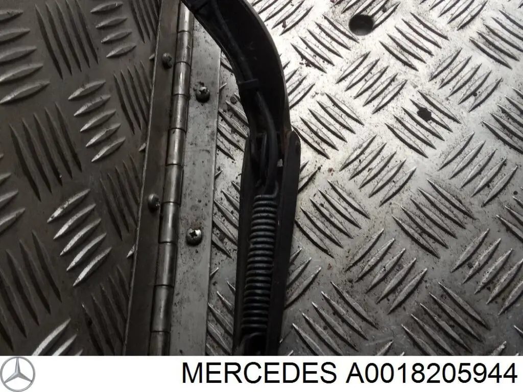 18205944 Mercedes brazo del limpiaparabrisas