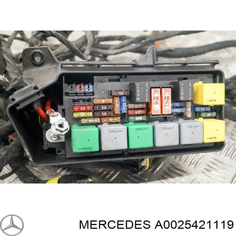 Relé de ventilador Mercedes A0025421119