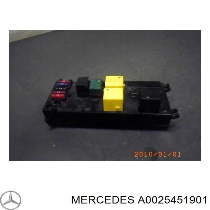 A0025451901 Mercedes Caja de relés y fusibles