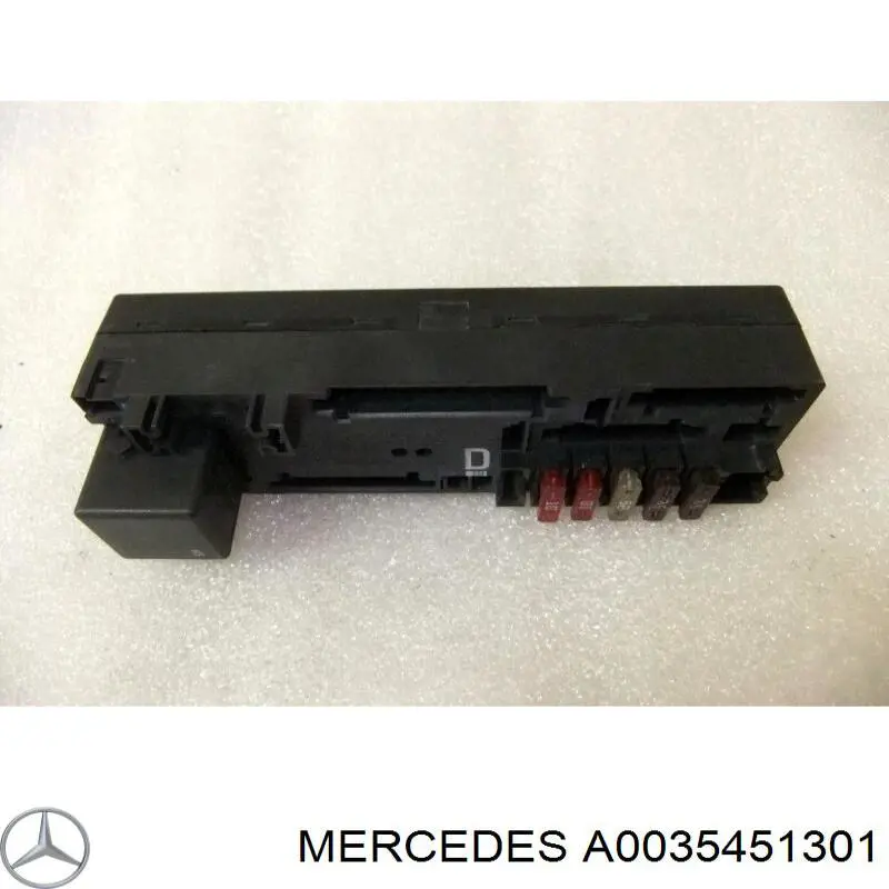 Caja de fusibles trasera interior Mercedes A0035451301 precio, desde 13,73 EUR