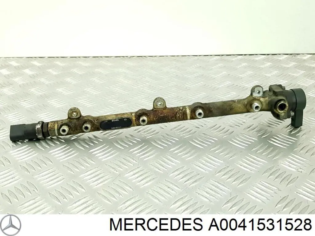 Sensor de presión de combustible Mercedes A0041531528 precio, desde 79,86 EUR
