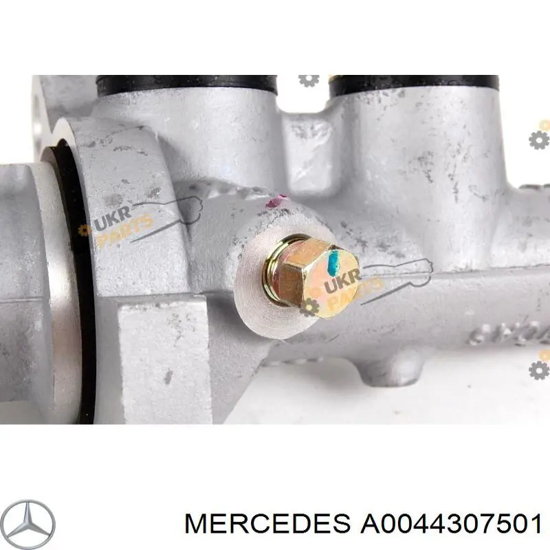 Cilindro maestro de frenos Mercedes A0044307501 precio, desde 68,52 EUR