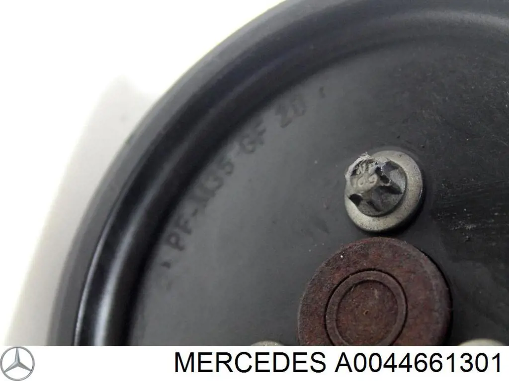 Bomba de dirección asistida  Mercedes A0044661301 precio, desde 95,37 EUR