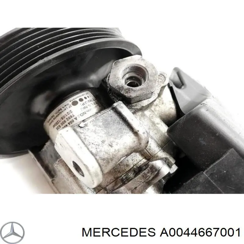 Comprar A0044667001 Mercedes Bomba servodireccion