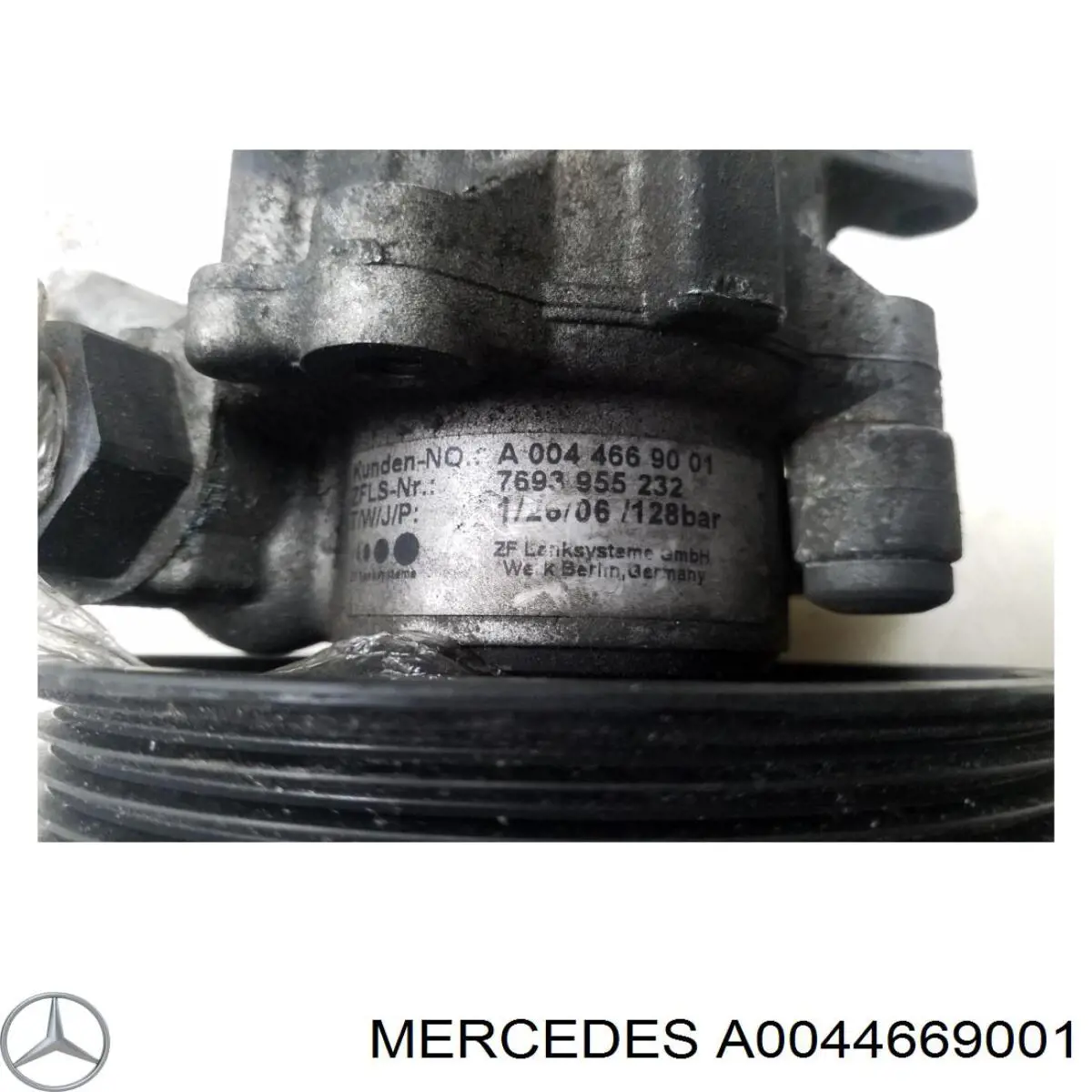 A004466900180 Mercedes bomba de dirección