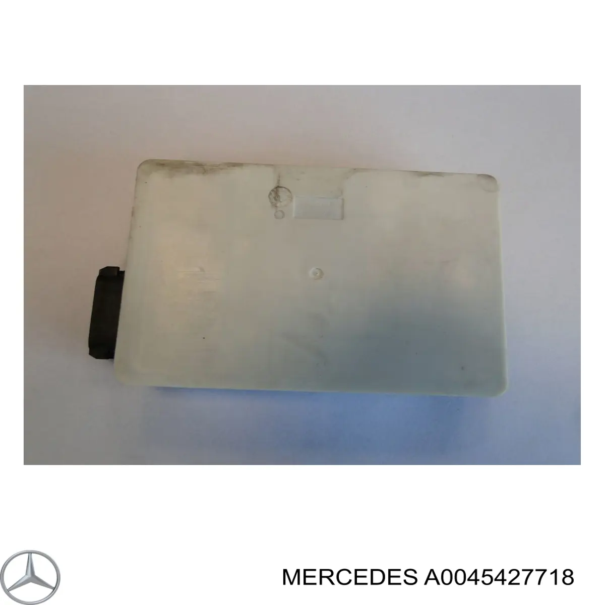 A002540911706 Mercedes sensor de control de ángulo muerto trasero