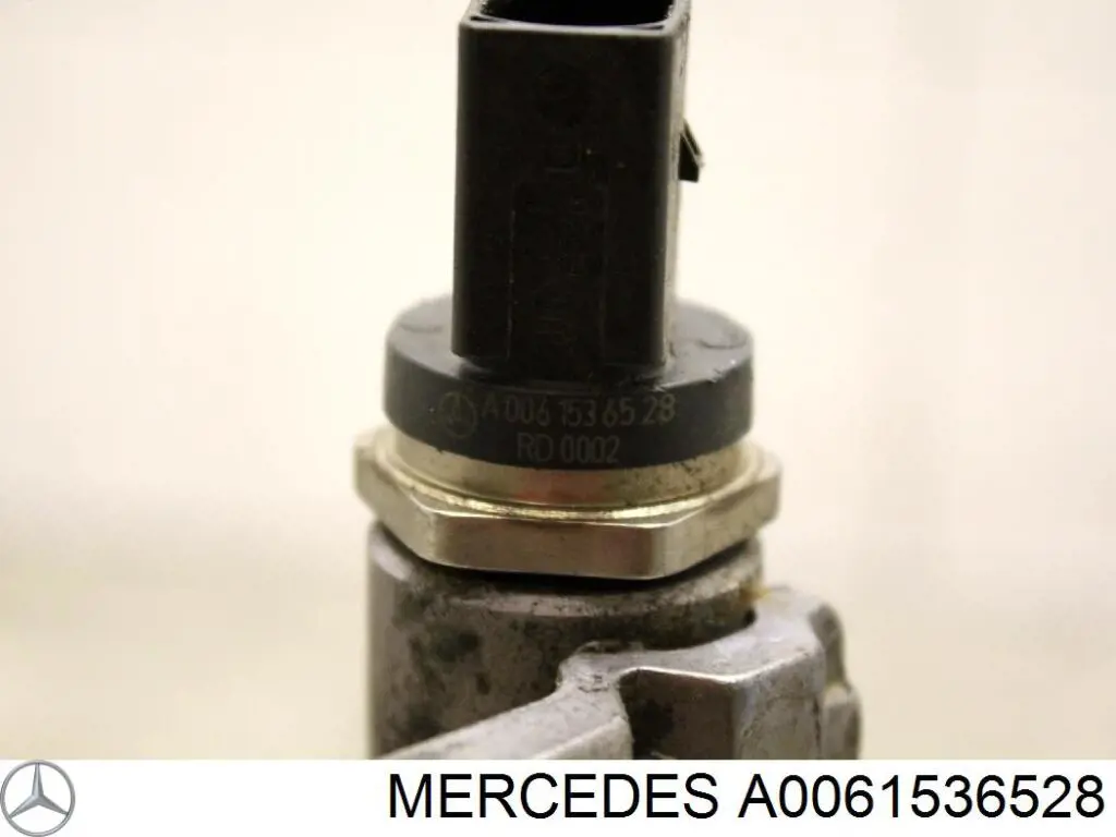 A0061536528 Mercedes sensor de presión de combustible