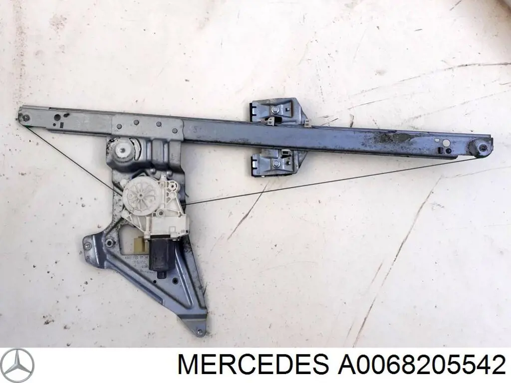 Motor del elevalunas de la puerta delantera derecha Mercedes A0068205542 precio, desde 50,82 EUR