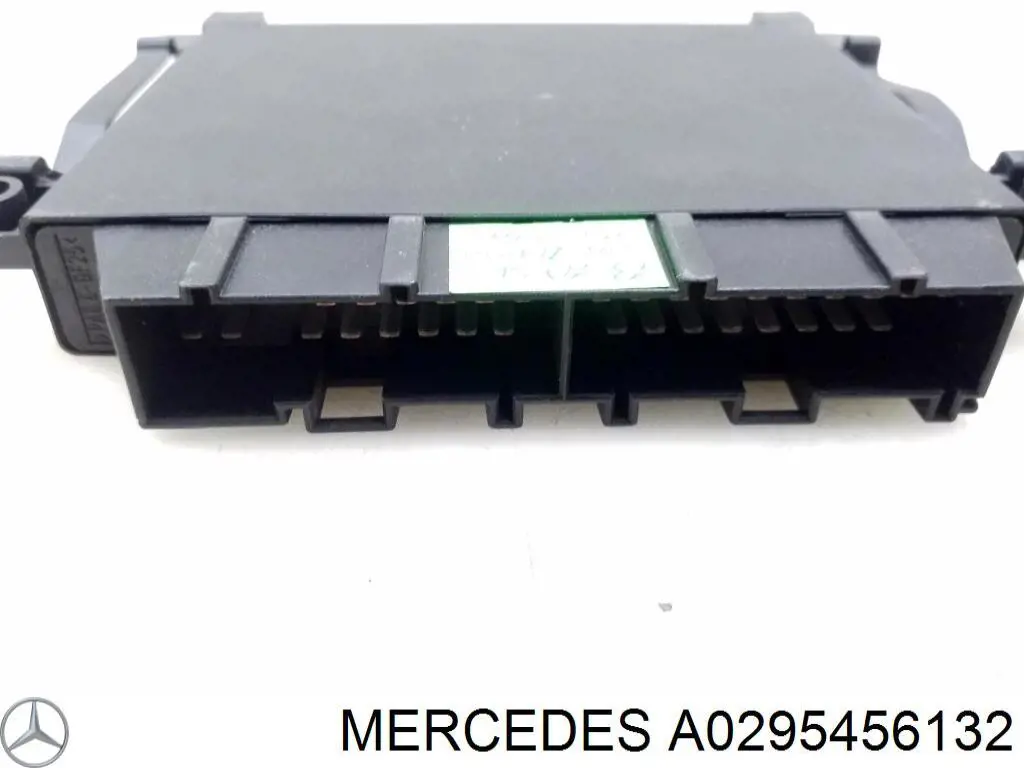 Unidad de control del motor  Mercedes 0335453332 precio, desde 47,92 EUR