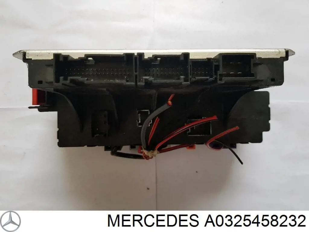 Caja fusibles Mercedes A0325458232 precio, desde 114,71 EUR