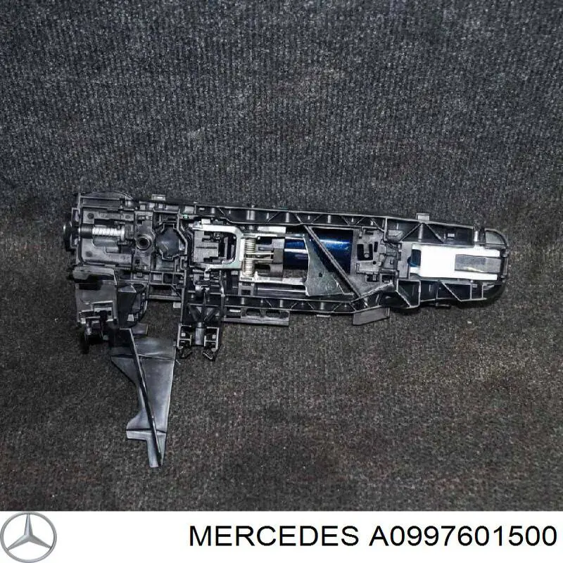 Soporte de manija exterior de puerta delantera izquierda Mercedes A0997601500 precio, desde 52,27 EUR