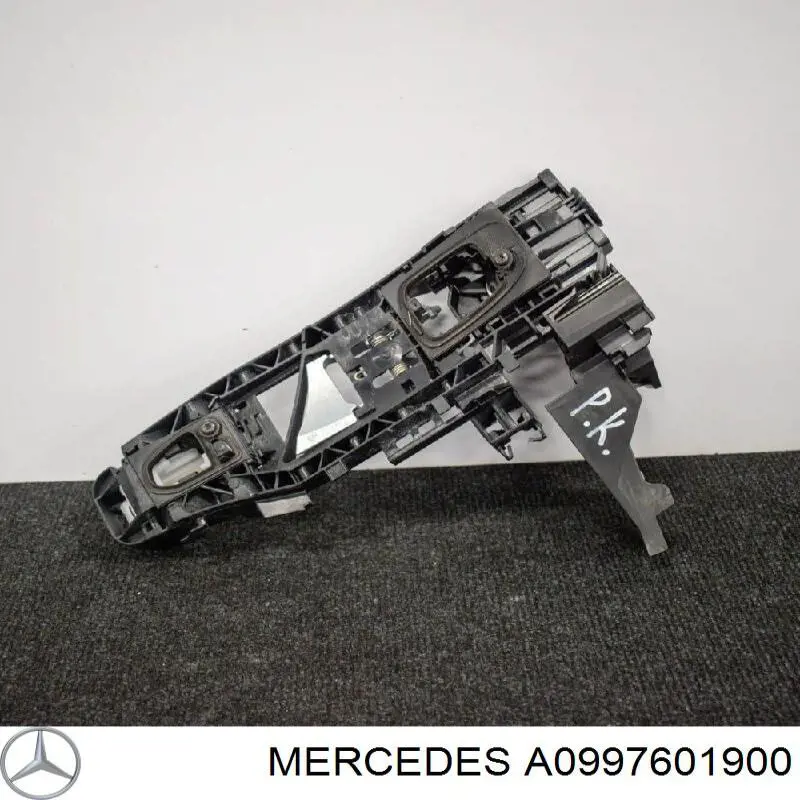 Comprar A0997601900 Mercedes Soporte de manija exterior de puerta delantera izquierda