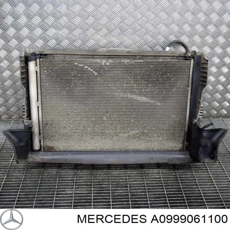 A0999061100 Mercedes difusor de radiador, ventilador de refrigeración, condensador del aire acondicionado, completo con motor y rodete