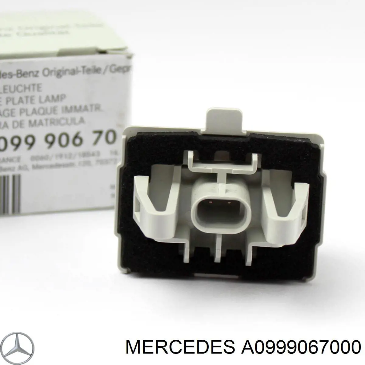 Luz matricula A0999067000 Mercedes