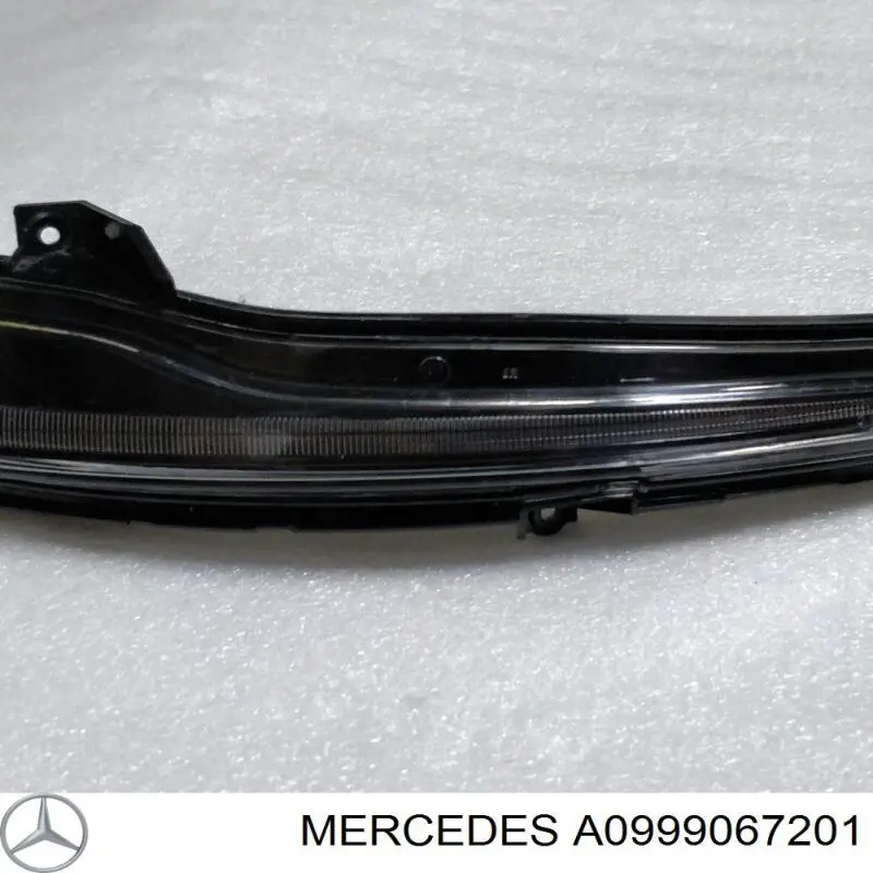 999067201 Mercedes luz intermitente de retrovisor exterior derecho