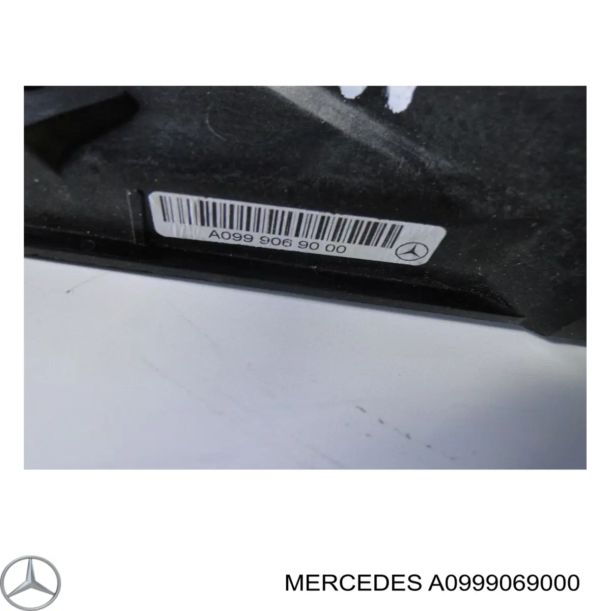 0999069000 Mercedes