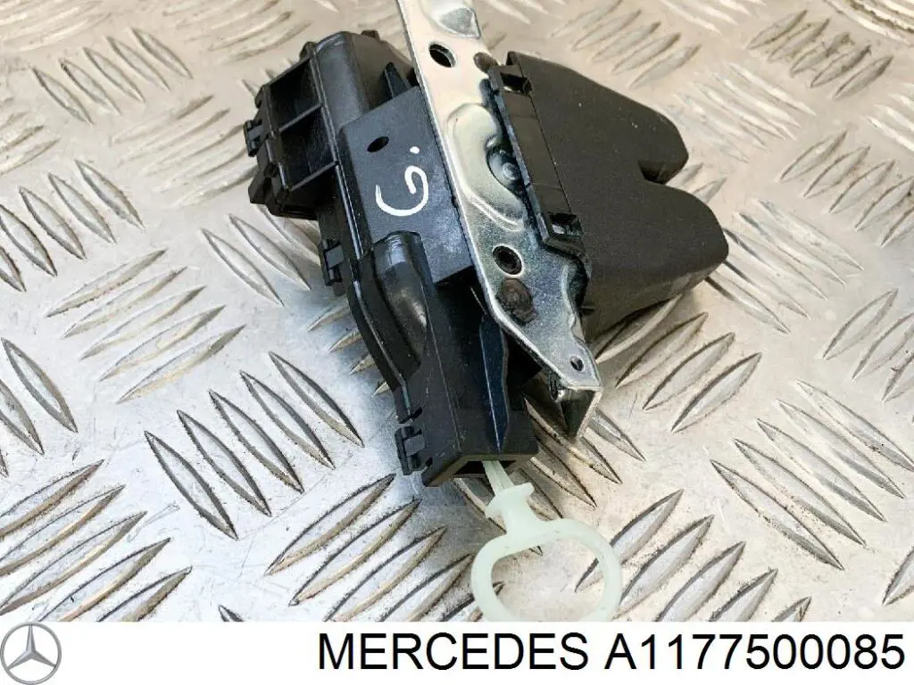 Cerradura de maletero A1177500085 Mercedes
