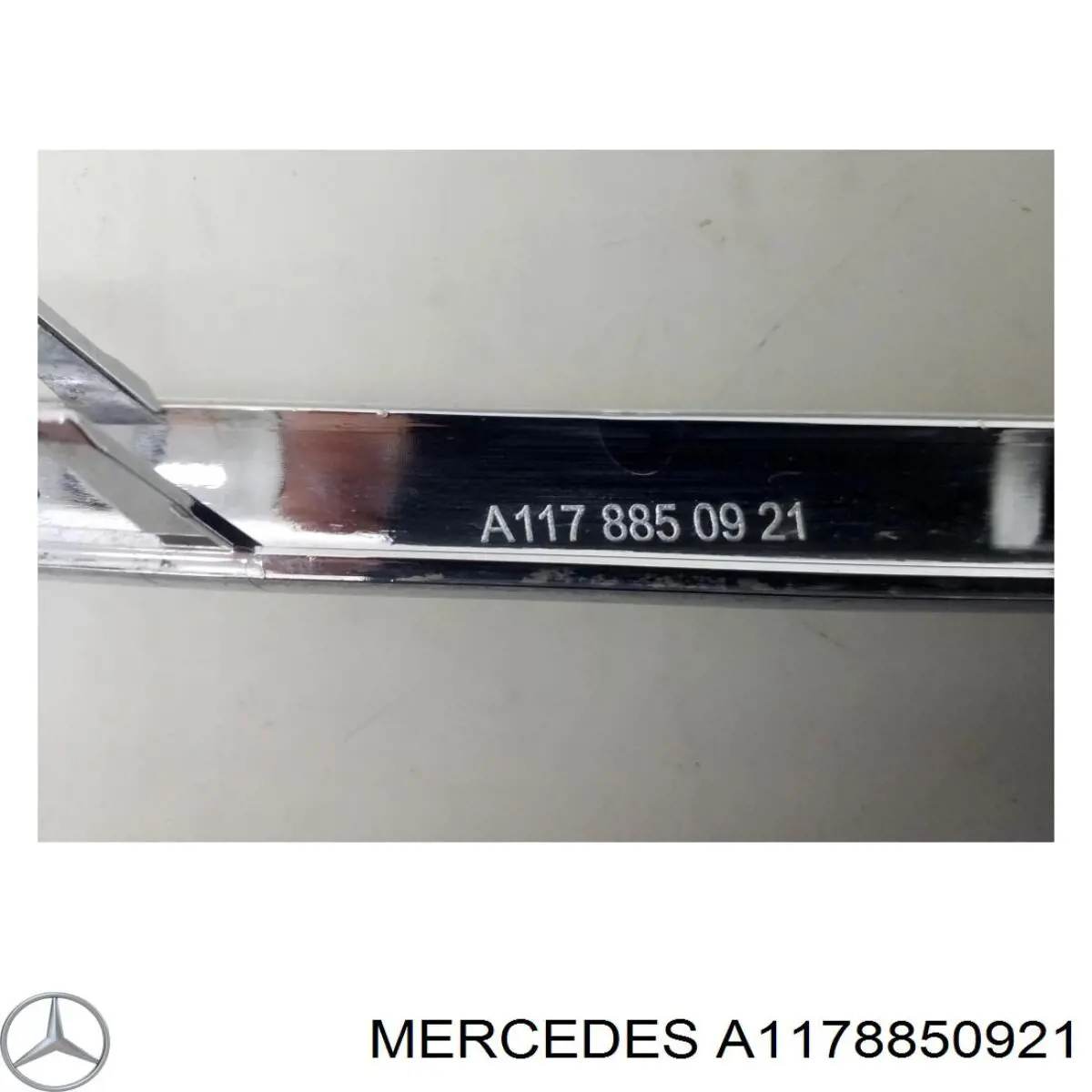 Rejilla delantera Mercedes A1178850921 precio, desde 52,38 EUR