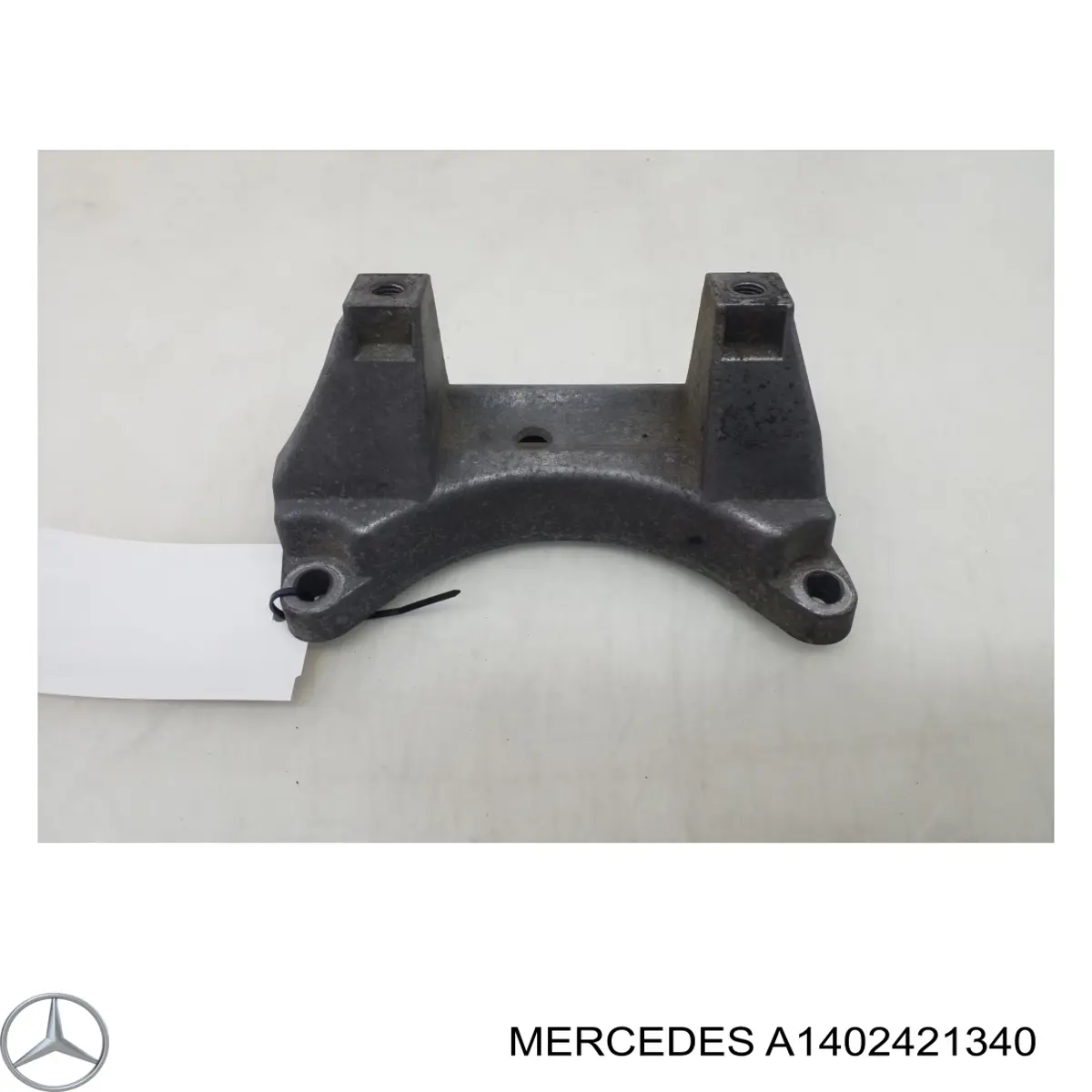 Soporte de cojín de la caja de cambios Mercedes A1402421340