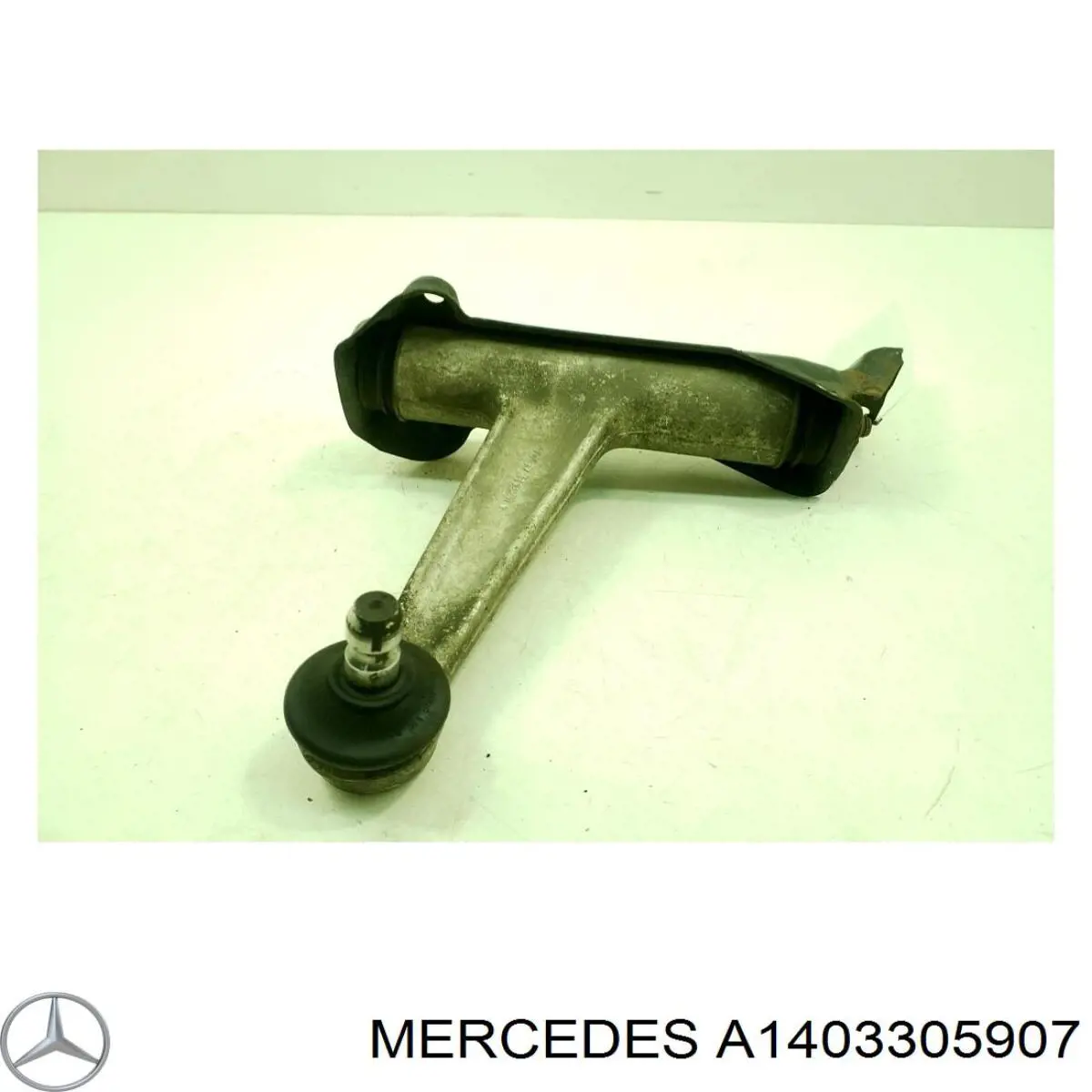 Brazo superior derecho de la suspensión delantera Mercedes A1403305907 precio, desde 87,86 EUR