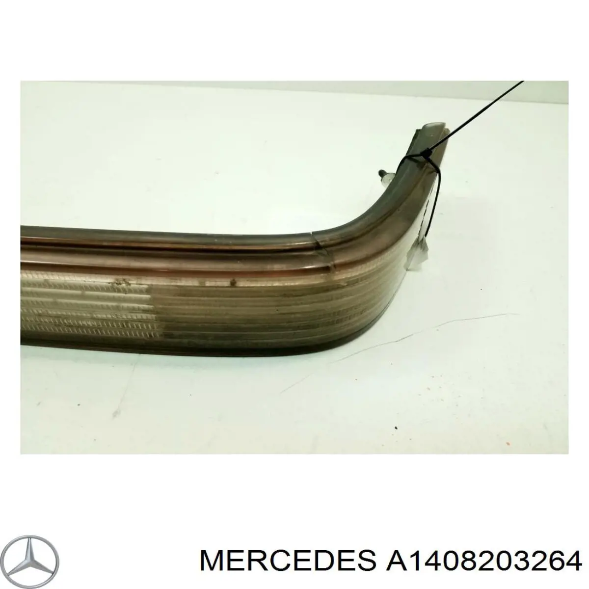 Comprar A1408204064 Mercedes Cubierta para luz trasera