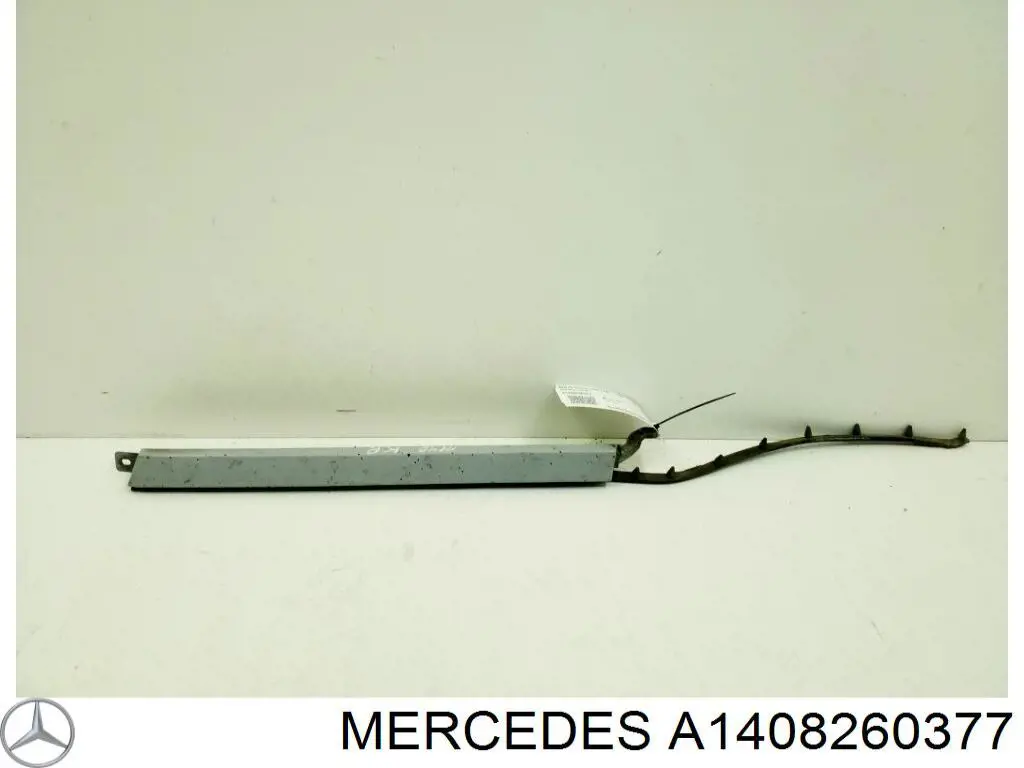 Comprar A1408260377 Mercedes Pestaña del faro izquierdo