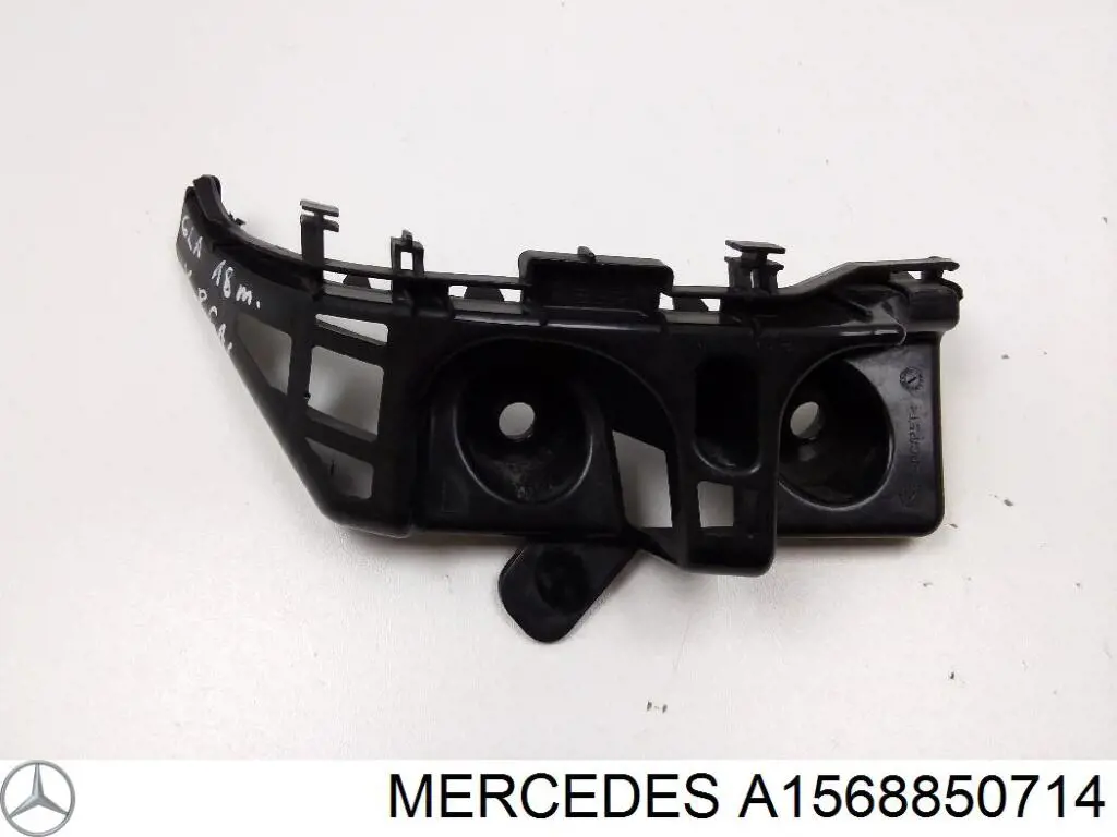 A1568850714 Mercedes