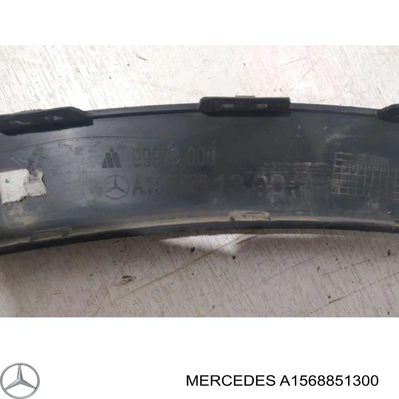 Comprar 1568851300 Mercedes Extensión de la aleta trasera izquierda