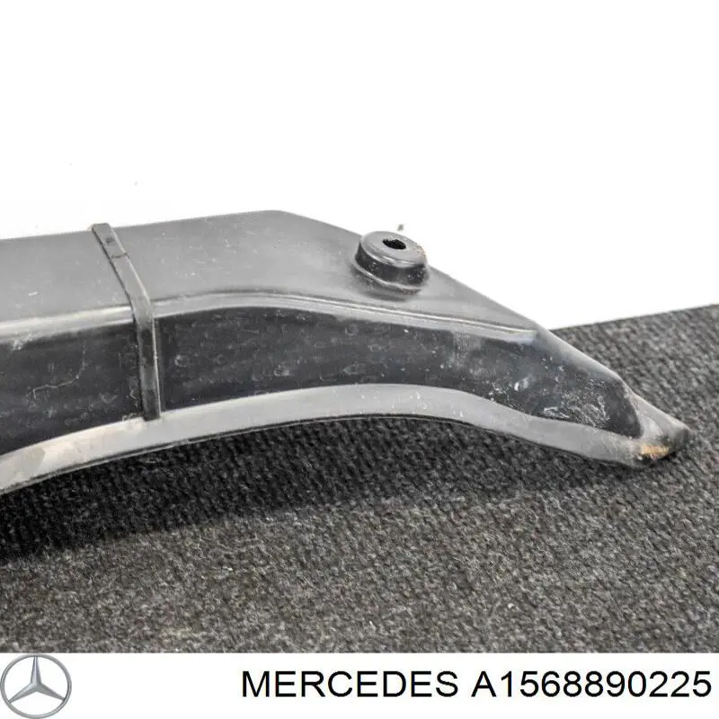 A1568890225 Mercedes