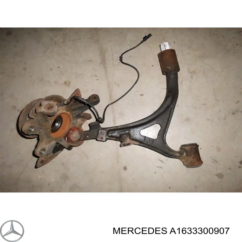 Brazo inferior derecho de la suspensión delantera Mercedes A1633300907 precio, desde 88,57 EUR