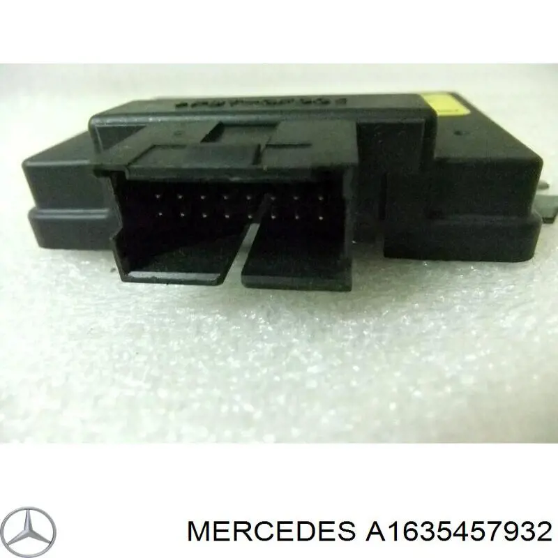 Módulo de control de la caja de transferencia Mercedes A1635457932 precio, desde 46,46 EUR