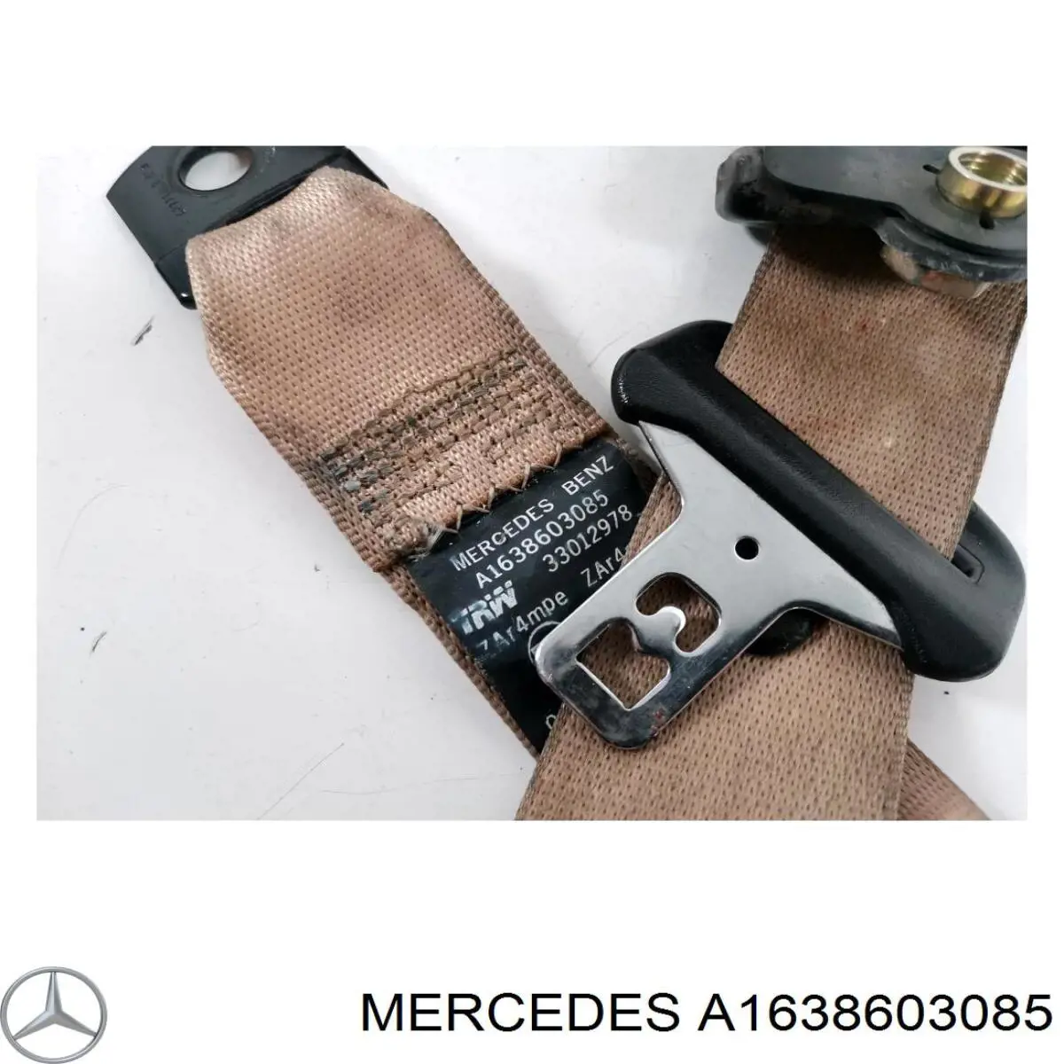 1638603085 Mercedes