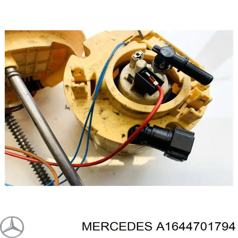 1644701794 Mercedes