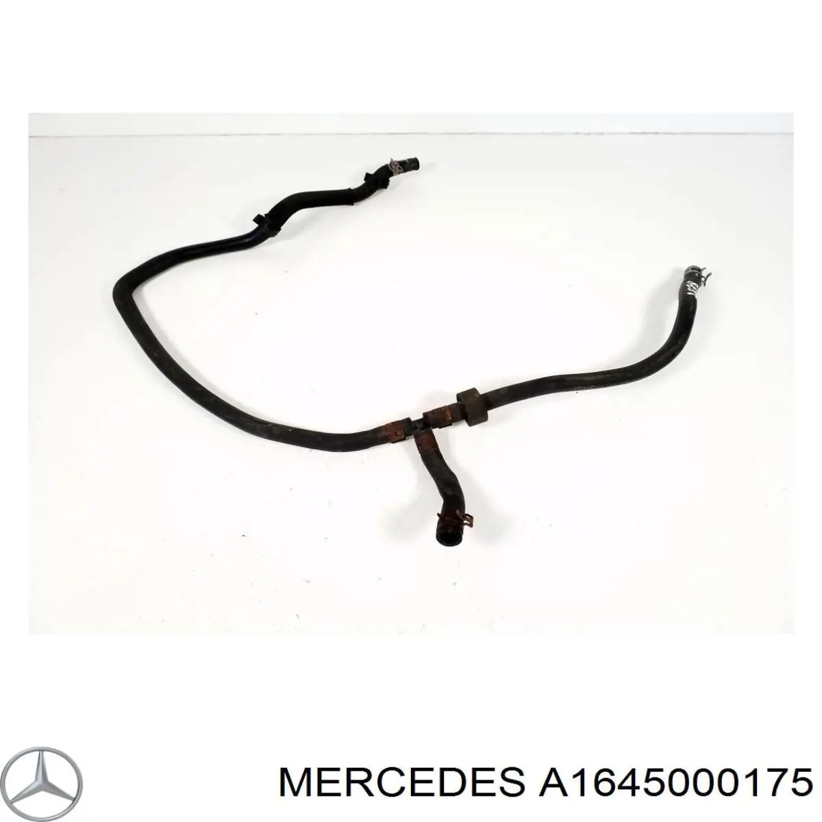 1645000175 Mercedes