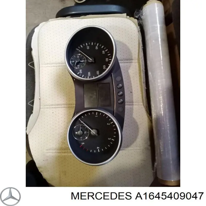 a1645409047 Mercedes tablero de instrumentos (panel de instrumentos)