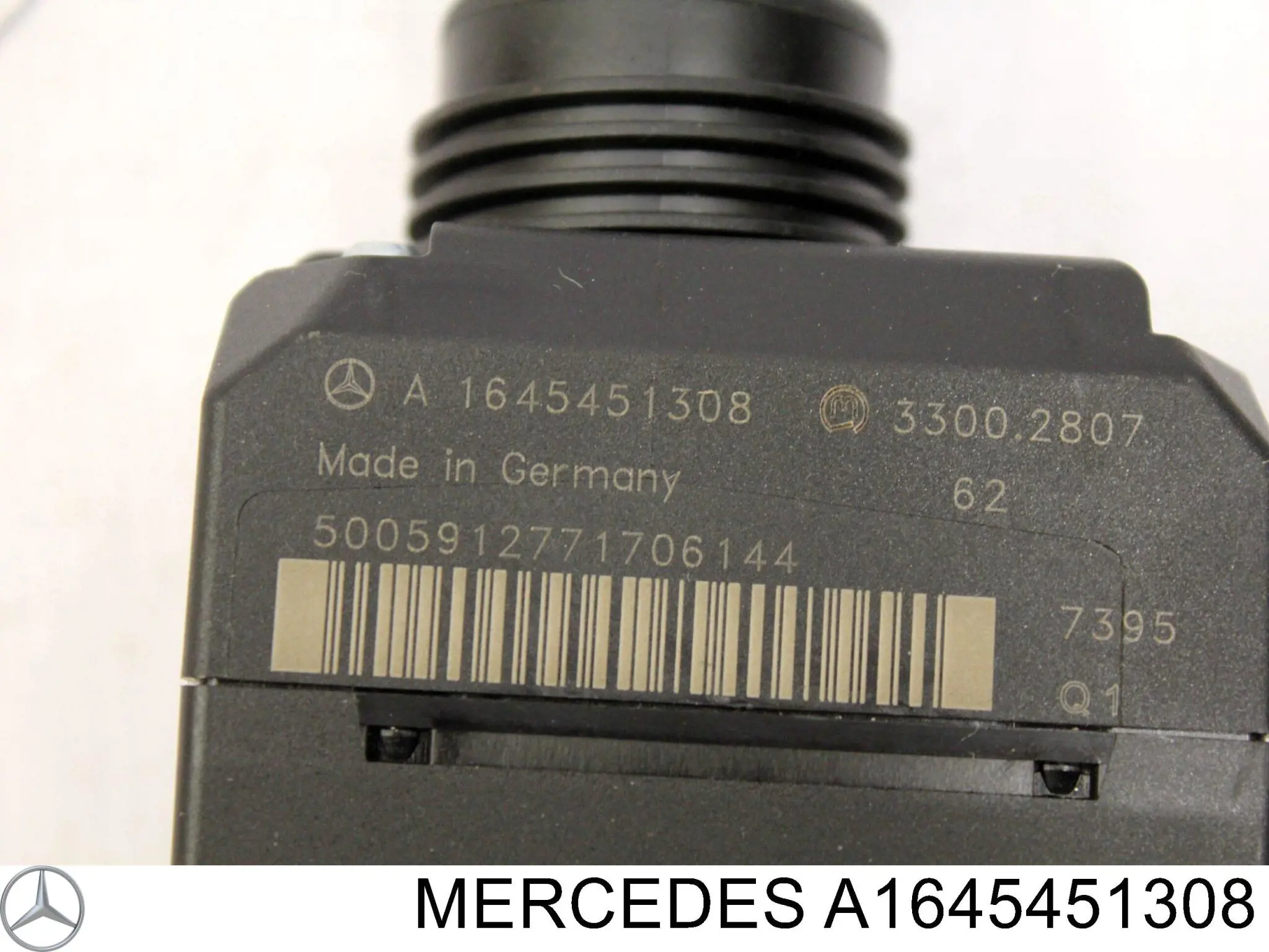 1645451308 Mercedes