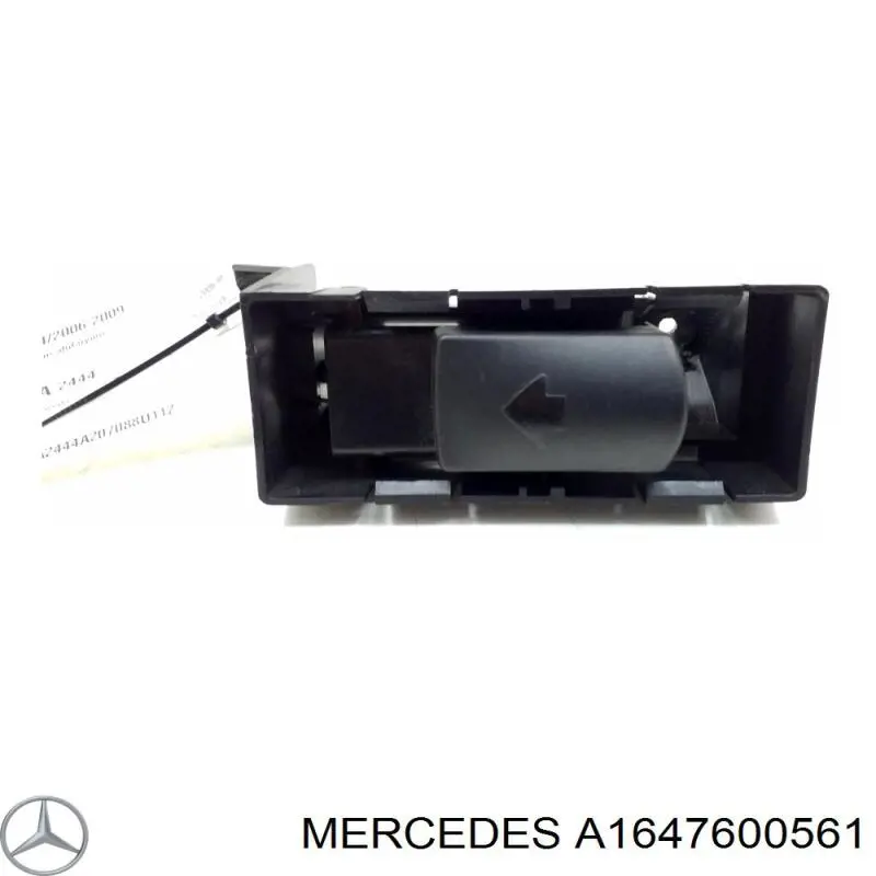 A1647600561 Mercedes