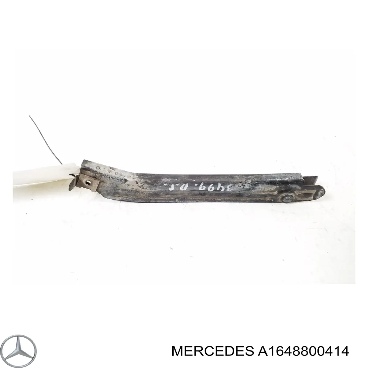 A1648800414 Mercedes Guía derecha del parachoques delantero