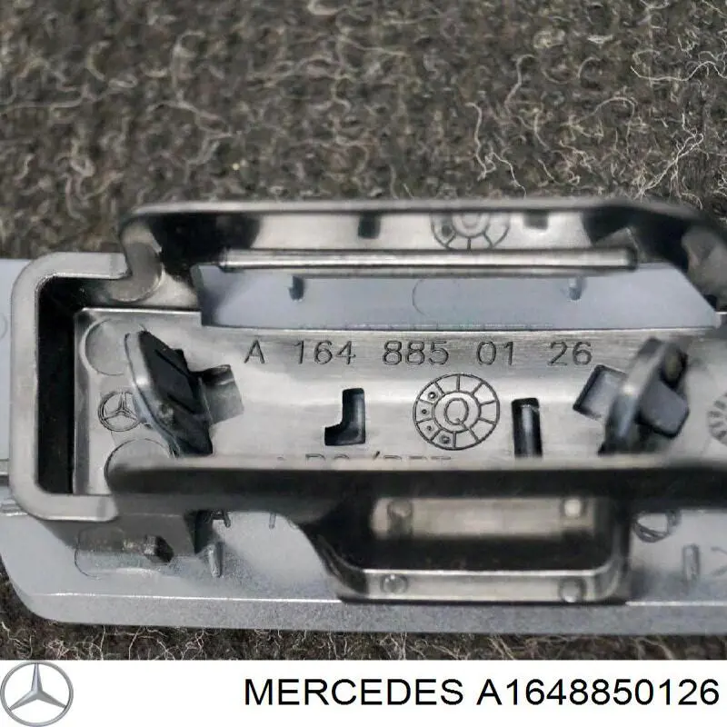 A1648850126 Mercedes tapa de boquilla lavafaros