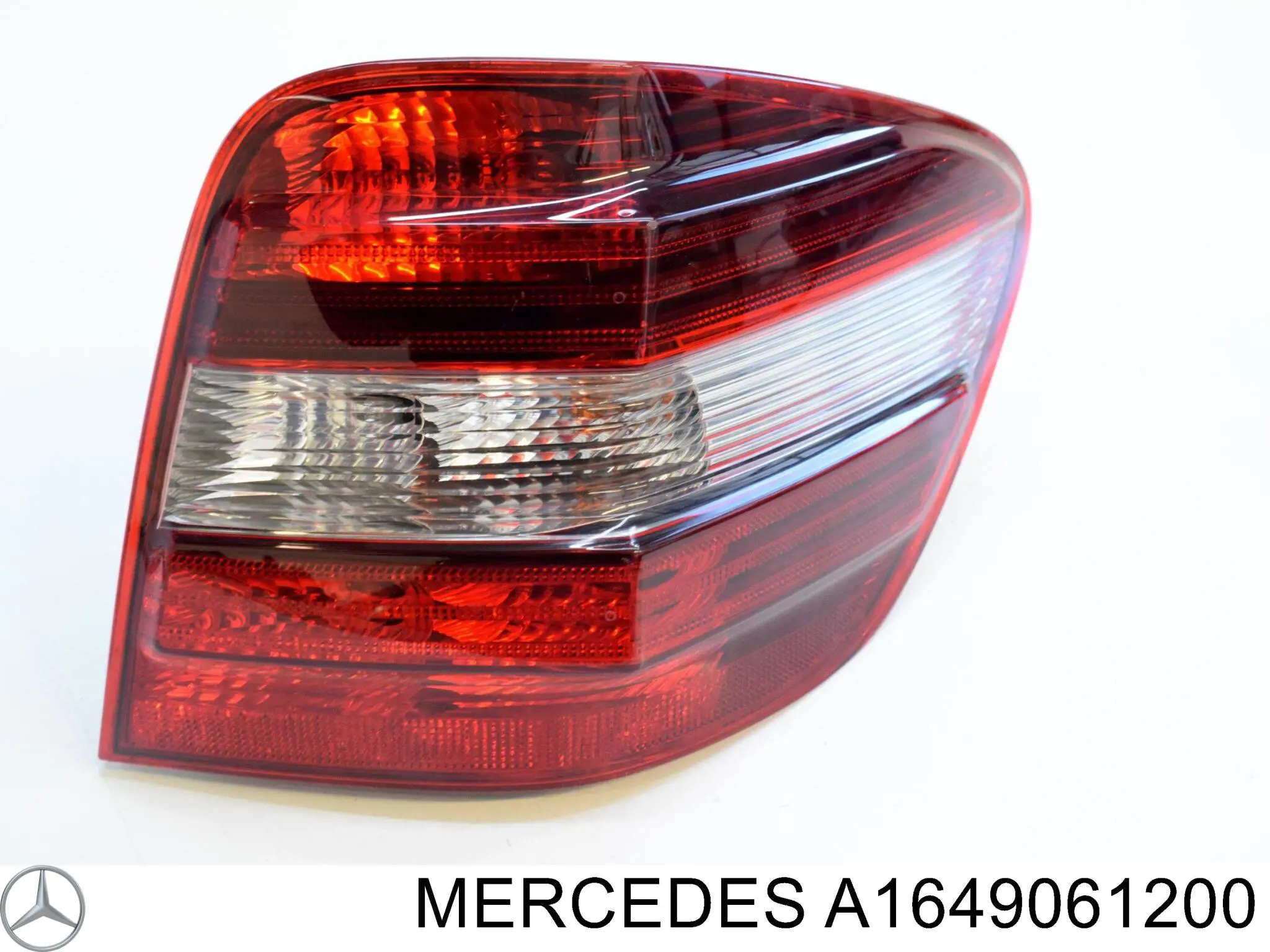 A1649061200 Mercedes piloto posterior derecho