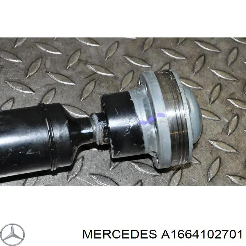 Árbol de transmisión delantero Mercedes A1664102701 precio, desde 234,50 EUR
