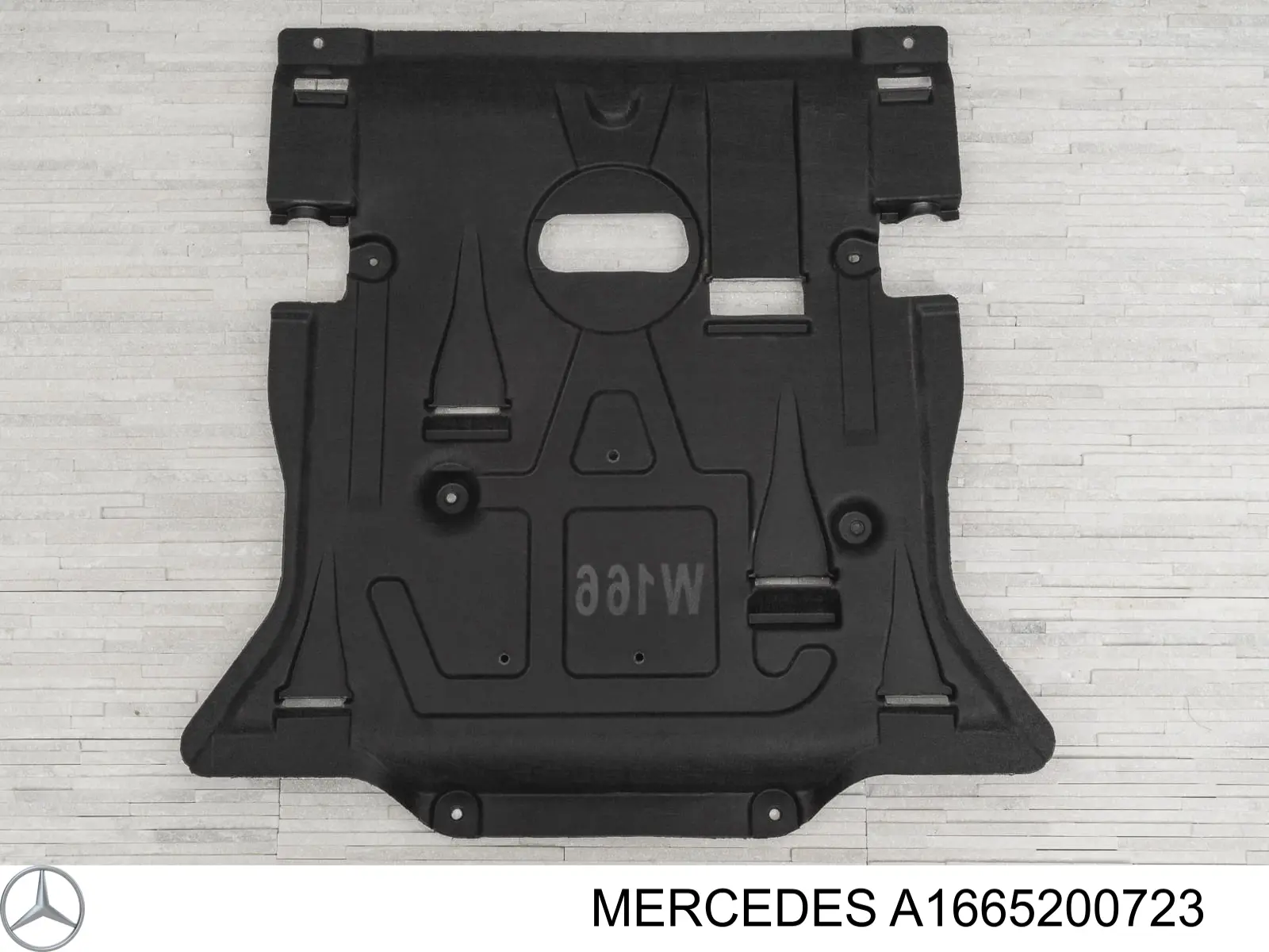 Comprar BF0136140002 Bapmic Protección delantera del motor