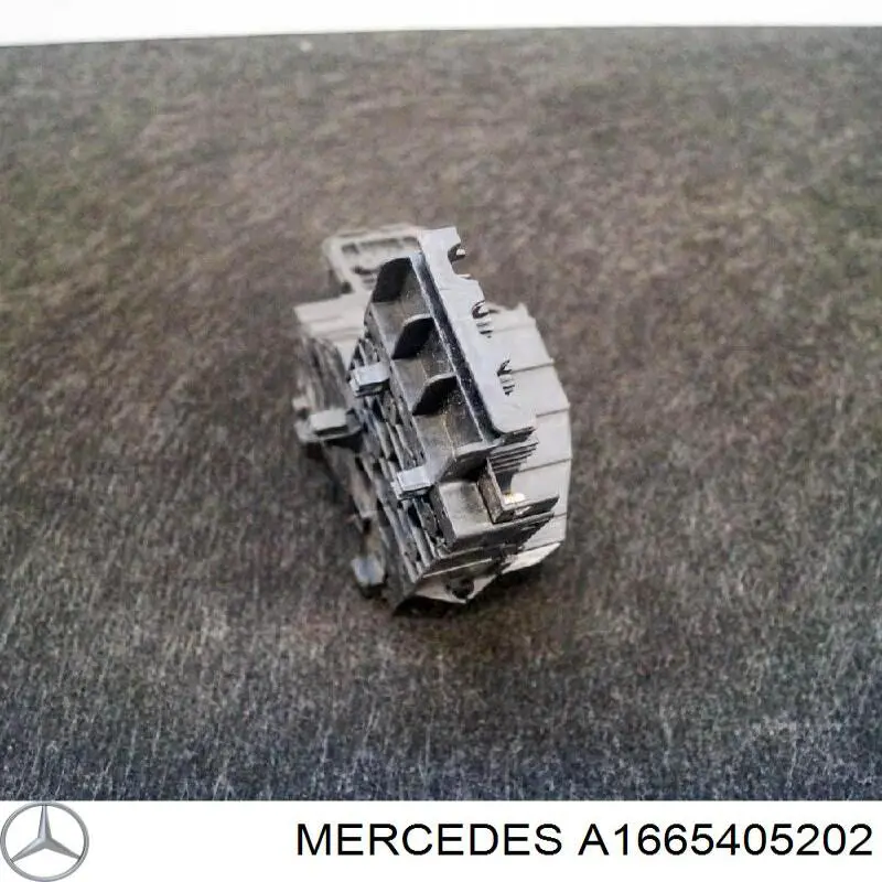 Comprar A1665405202 Mercedes Caja de fusibles