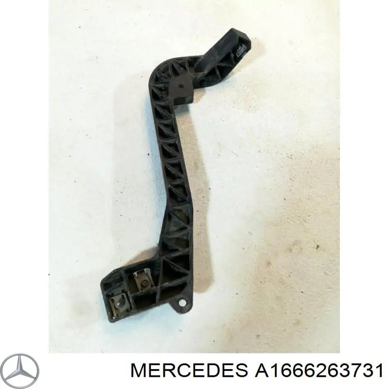 Comprar A1666263731 Mercedes Soporte de parachoques delantero derecho