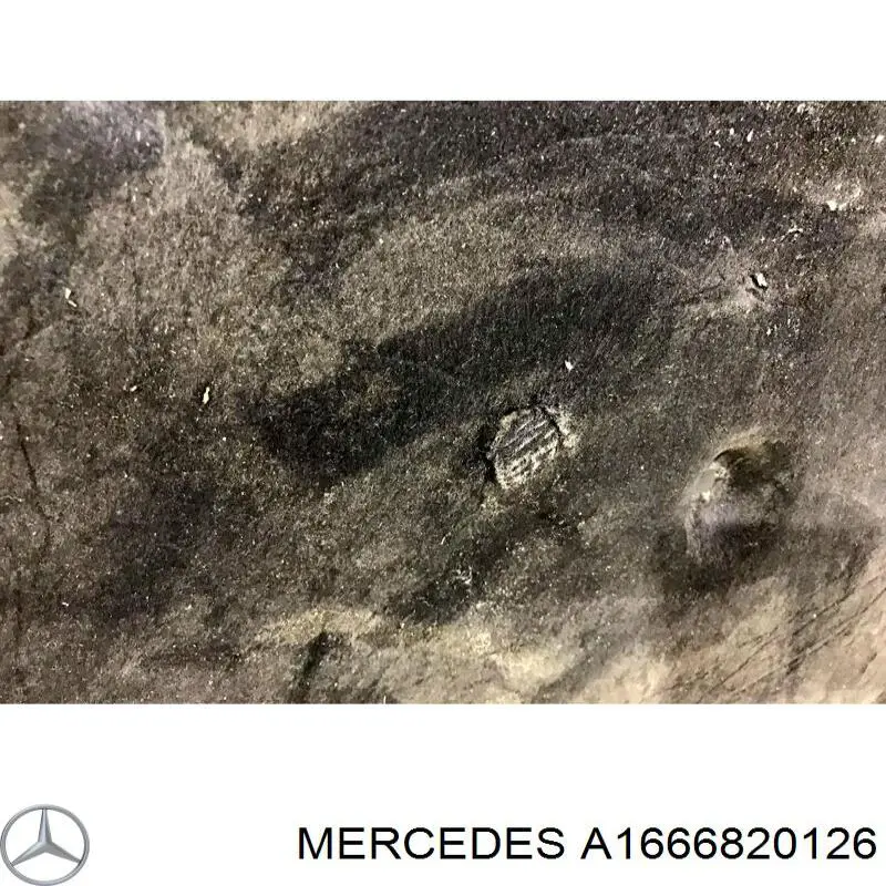 Insonorizante de motor Mercedes A1666820126 precio, desde 77,68 EUR
